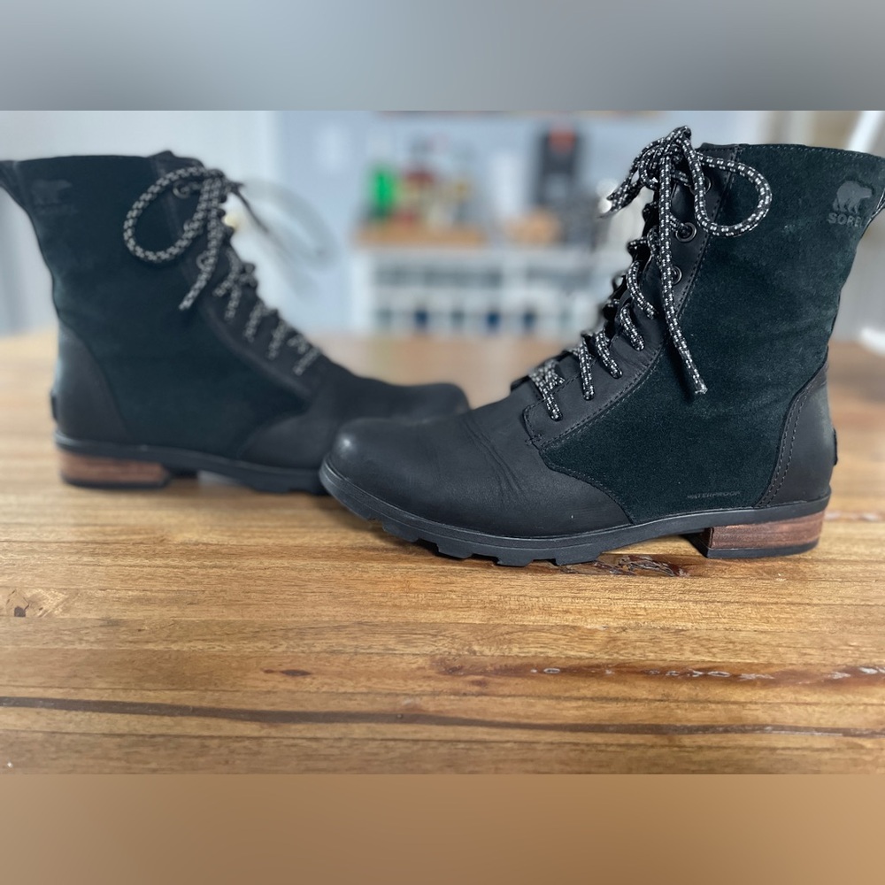 🩷Sale🩷Black Waterproof Sorel Boots - Sz 8